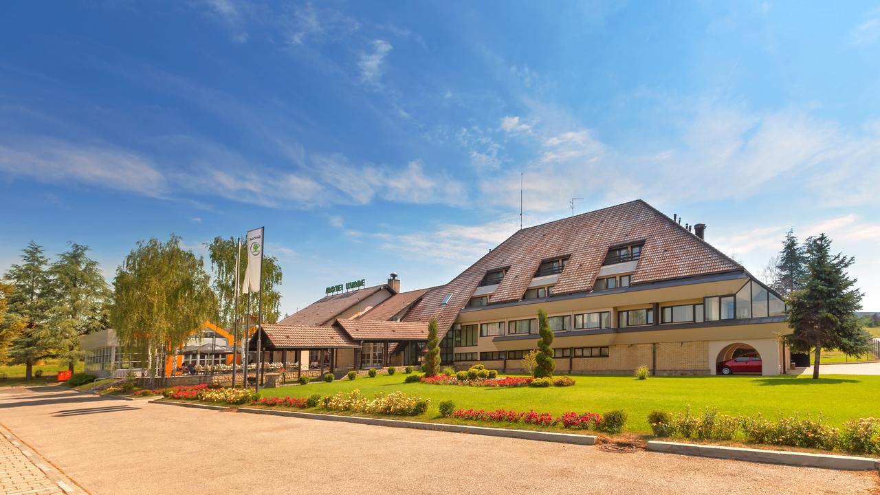 Hotel Livade Čačak Exterior foto